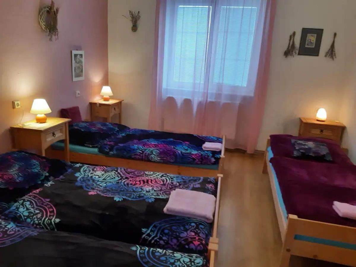 Ferienwohnung U Pani Malirky Valtice Exterior foto